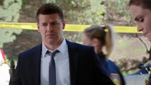 Смотреть на Лордфильм 2.0 Сериал Кости 2005