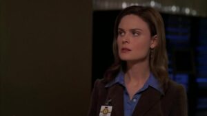 Смотреть на Лордфильм 2.0 Сериал Кости 2005