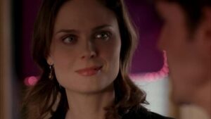 Смотреть на Лордфильм 2.0 Сериал Кости 2005